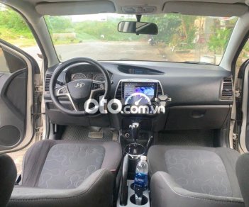 Hyundai i20   2010 - Cần bán xe Hyundai i20 năm 2010, màu bạc, nhập khẩu, giá cạnh tranh