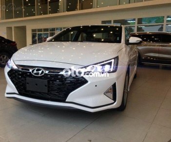 Hyundai Elantra 2021 - Bán Hyundai Elantra đời 2021, màu trắng, giá chỉ 540 triệu