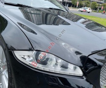 Jaguar XJ 2015 - Cần bán gấp Jaguar XJ năm 2015, màu đen, nhập khẩu