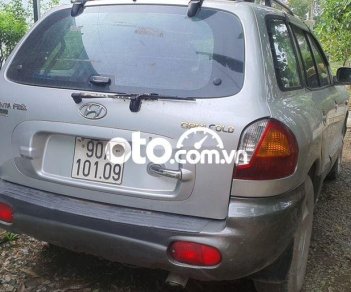 Hyundai Santa Fe Gold  2002 - Cần bán gấp Hyundai Santa Fe Gold năm sản xuất 2002, màu bạc, nhập khẩu, giá tốt