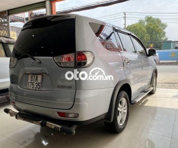 Mitsubishi Zinger 2009 - Cần bán xe Mitsubishi Zinger năm 2009 xe gia đình