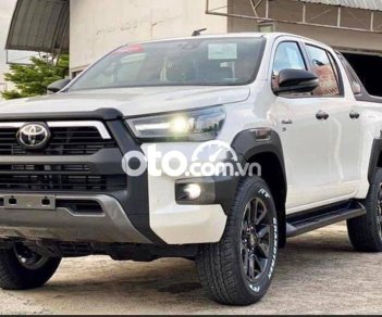 Toyota Hilux 2.8 AT  2021 - Bán Toyota Hilux 2.8 AT đời 2021 giá cạnh tranh