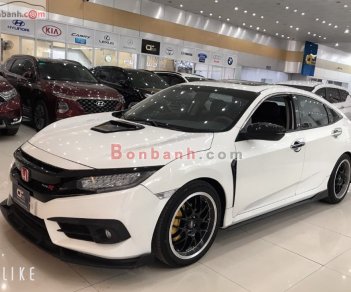 Honda Civic   1.8 Tubor  2018 - Cần bán lại xe Honda Civic 1.8 Tubor sản xuất 2018, màu trắng, nhập khẩu 