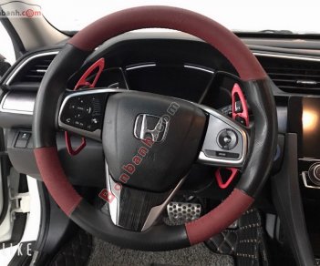 Honda Civic   1.8 Tubor  2018 - Cần bán lại xe Honda Civic 1.8 Tubor sản xuất 2018, màu trắng, nhập khẩu 