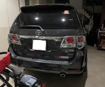 Toyota Fortuner V 2012 - Cần bán Toyota Fortuner V năm 2012 - xe gia đình, chính chủ