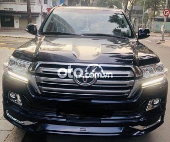 Toyota Land Cruiser 2017 - Cần bán Toyota Land Cruiser đời 2017, màu đen, xe nhập