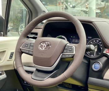 Toyota Sienna 2021 - Em Lộc MT Auto bán Toyota Sienna sản xuất năm 2021 xe có giao ngay