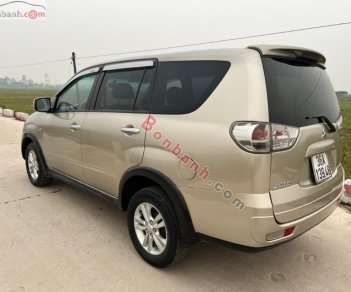 Mitsubishi Zinger 2009 - Cần bán gấp Mitsubishi Zinger năm sản xuất 2009, màu vàng, nhập khẩu