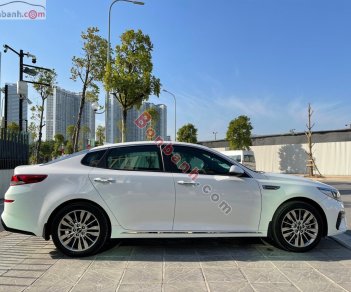 Kia Optima   2.0 Luxury 2021 - Bán Kia Optima 2.0 Luxury đời 2021, màu trắng