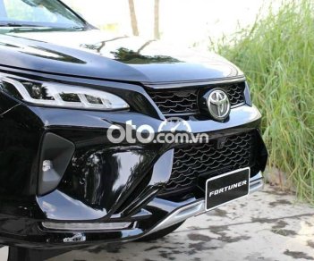 Toyota Fortuner 2021 - Bán xe Toyota Fortuner đời 2021, màu đen