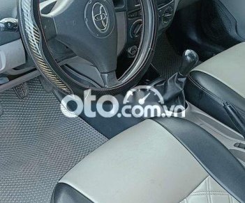 Toyota Vios 2006 - Bán ô tô Toyota Vios năm sản xuất 2006, màu bạc, xe nhập  