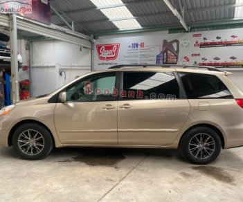 Toyota Sienna 2009 - Cần bán xe Toyota Sienna sản xuất năm 2009, màu vàng, nhập khẩu