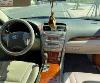 Toyota Camry   2.4G 2011 - Bán ô tô Toyota Camry 2.4G đời 2011, màu đen, giá tốt