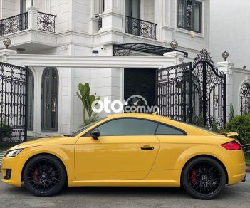 Audi TT 2015 - Bán xe Audi TT sản xuất 2015, màu vàng, nhập khẩu