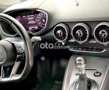 Audi TT 2016 - Bán ô tô Audi TT sản xuất 2016, màu trắng, nhập khẩu nguyên chiếc