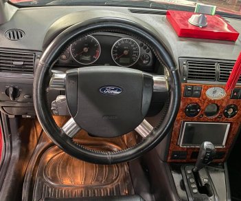 Ford Mondeo V6 2004 - Cần bán gấp Ford Mondeo V6 sản xuất 2004, giá chỉ 146 triệu
