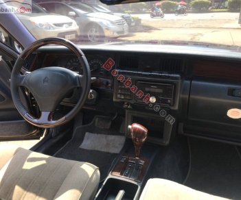 Toyota Crown   Royal Saloon 3.0 AT  1993 - Cần bán gấp Toyota Crown Royal Saloon 3.0 AT sản xuất năm 1993, màu đen, xe nhập, giá tốt