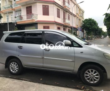 Toyota Innova 2012 - Bán ô tô Toyota Innova 2012, màu bạc