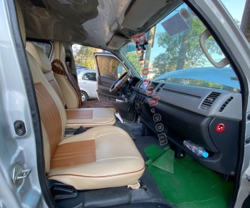 Toyota Hiace 2013 - Bán xe Toyota Hiace đời 2013, nhập khẩu