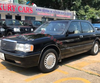 Toyota Crown   Royal Saloon 3.0 AT  1993 - Cần bán gấp Toyota Crown Royal Saloon 3.0 AT sản xuất năm 1993, màu đen, xe nhập, giá tốt