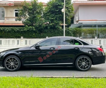 Mercedes-Benz 2019 - Cần bán Mercedes C200 Exclusive đời 2019, màu đen