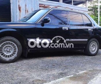 Toyota Crown 1992 - Bán Toyota Crown đời 1992, màu đen, nhập khẩu