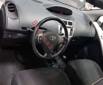 Toyota Yaris 2010 - Bán Toyota Yaris 2010, màu bạc, nhập khẩu, giá 308tr