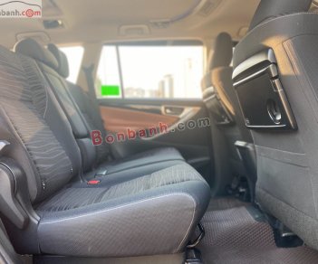 Toyota Innova   Venturer 2.0  2020 - Cần bán gấp Toyota Innova Venturer 2.0 sản xuất năm 2020, màu đỏ