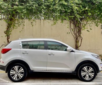 Kia Sportage   2.0AT 2014 - Bán Kia Sportage 2.0AT đời 2014, màu trắng, nhập khẩu nguyên chiếc xe gia đình