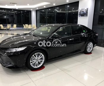 Toyota Camry 2021 - Cần bán xe Toyota Camry năm sản xuất 2021, màu đen, nhập khẩu