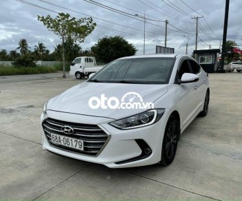 Hyundai Elantra GLS AT 2016 - Cần bán lại xe Hyundai Elantra GLS AT đời 2016, màu trắng, nhập khẩu nguyên chiếc, giá chỉ 475 triệu