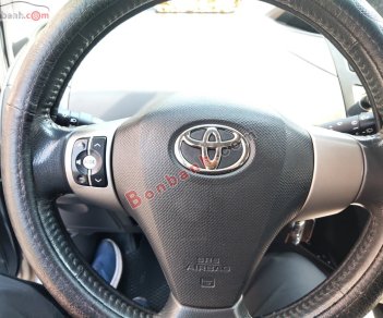 Toyota Yaris    2011 - Cần bán xe Toyota Yaris đời 2011, màu bạc, xe nhập còn mới