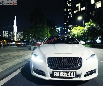 Jaguar XJL    2016 - Xe Jaguar XJL năm 2016, màu trắng, nhập khẩu còn mới