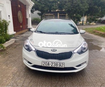 Kia K3 2.0 2015 - Cần bán xe Kia K3 2.0AT năm 2015, màu trắng