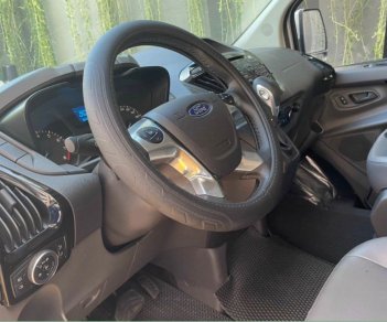Ford Tourneo   2.0 AT   2020 - Cần bán lại xe Ford Tourneo 2.0 AT 2020, màu bạc
