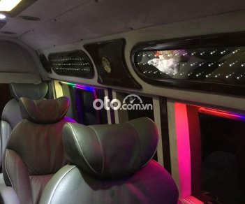 Toyota Hiace 2014 - Bán Toyota Hiace đời 2014, màu đen, nhập khẩu xe gia đình, 580tr