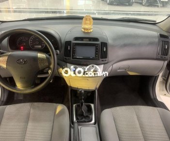 Hyundai Elantra 2011 - Bán xe Hyundai Elantra SX 1.8MT 2011, màu trắng, giá 245tr