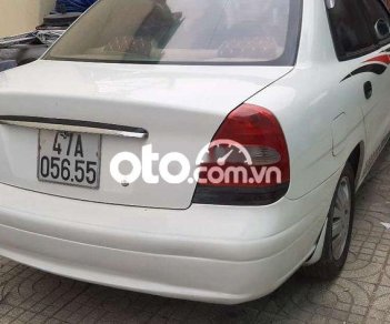 Daewoo Nubira  D  2002 - Cần bán Daewoo Nubira D sản xuất năm 2002, màu trắng, nhập khẩu