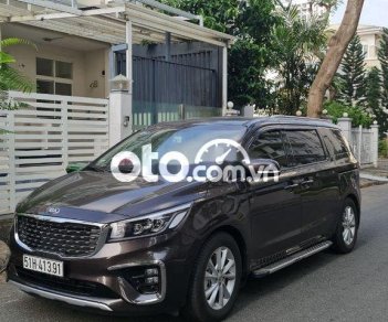 Kia VT250   3.3 FL Premium  2020 - Xe Kia Sedona 3.3 FL Premium đời 2020, màu nâu