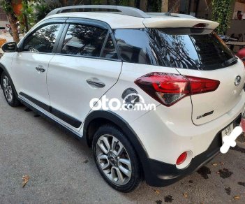 Hyundai i20 2015 - Cần bán Hyundai i20 Active đời 2015, màu trắng, nhập khẩu xe gia đình, 410tr