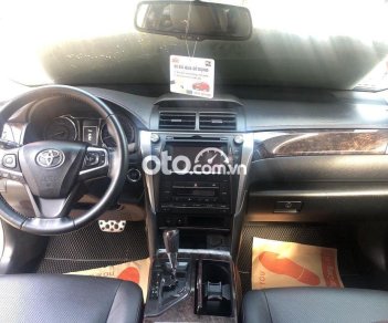 Toyota Camry  2.5Q AT 2015 - Bán ô tô Toyota Camry 2.5Q AT 2015, màu xám còn mới