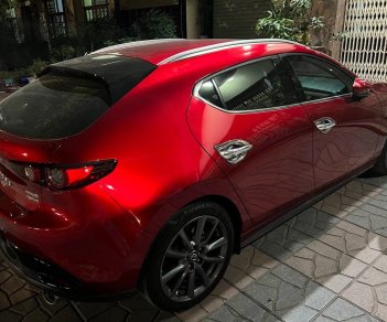 Mazda 3   2.0 Sigtunare Premium 2021 - Bán xe Mazda 3 2.0 Sigtunare Premium 2021, màu đỏ chính chủ