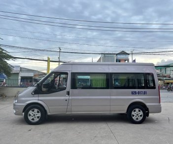 Ford Transit Medium  2017 - Bán Ford Transit Medium năm sản xuất 2017, màu bạc  