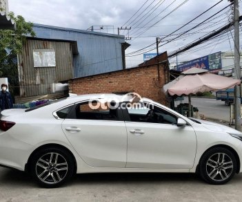 Kia Cerato   2.0 Premium 2019 - Bán Kia Cerato 2.0 Premium sản xuất 2019, màu trắng giá cạnh tranh