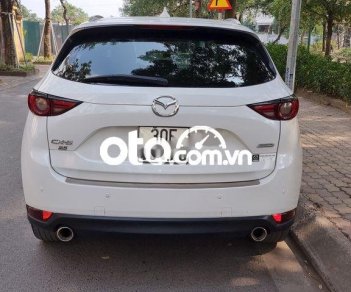 Mazda 5 2.5AT  2018 - Cần bán xe Mazda CX-5 2.5AT sản xuất năm 2018, màu trắng, nhập khẩu chính chủ, giá chỉ 845 triệu