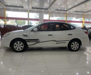 Hyundai Elantra 1.6MT 2011 - Bán xe Hyundai Elantra 1.6MT sản xuất 2011 giá cạnh tranh