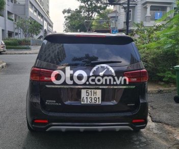 Kia VT250   3.3 FL Premium  2020 - Xe Kia Sedona 3.3 FL Premium đời 2020, màu nâu