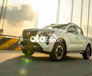 Nissan Navara 2021 - Bán Nissan Navara sản xuất năm 2021, màu trắng, nhập khẩu