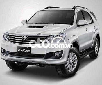 Toyota Fortuner   MT 2014 - Cần bán gấp Toyota Fortuner MT năm sản xuất 2014, màu trắng còn mới