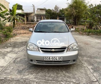 Chevrolet Lacetti MT 2011 - Cần bán xe Chevrolet Lacetti MT năm 2011, màu bạc